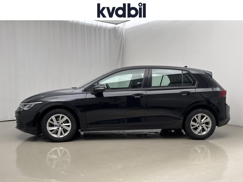 Bild 2 av Volkswagen Golf VIII 1.0 TSI 5dr (110hk)