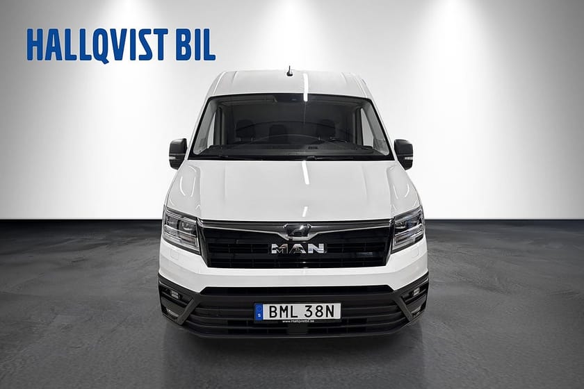 Bild 2 av MAN TGE Skåpbil 3.0t 2.0TDI 177hk Värmare Drag B-Kamera CARPLAY Moms
