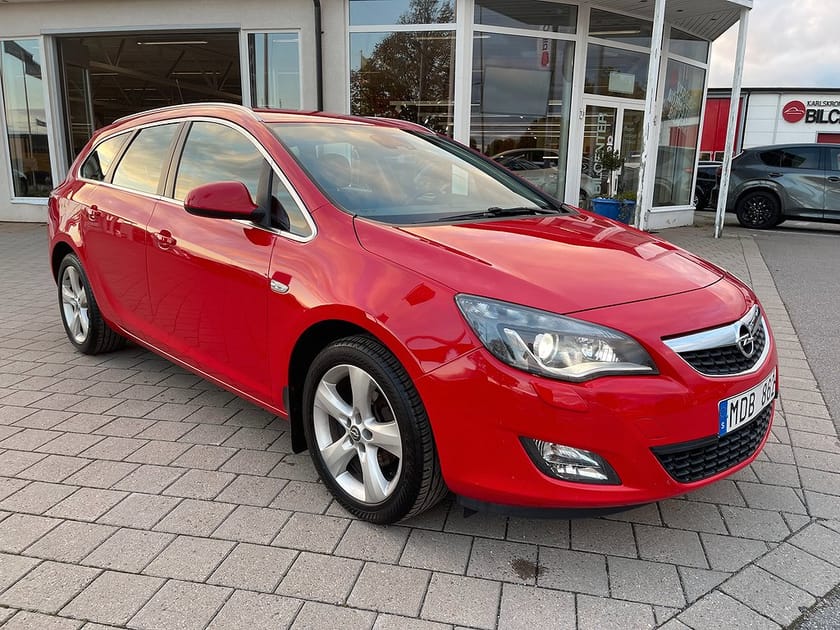 Bild 3 av Opel Astra Sports Tourer 1.4 Turbo Enjoy 140 hk