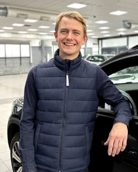 NIKLAS IVARSSON - Personlig Skadetekniker
