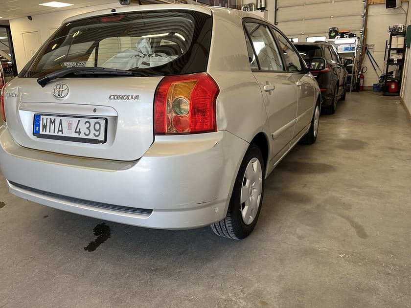 Bild 4 av Toyota Corolla 1.4 97hk EN ÄGARE