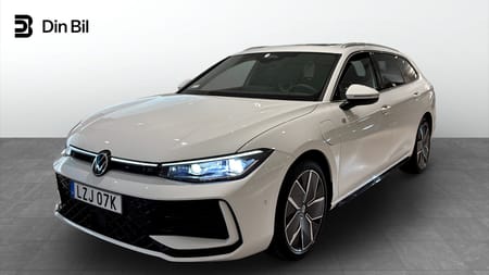 Volkswagen Passat Variant eHybrid 272 DSG6 R-LINE