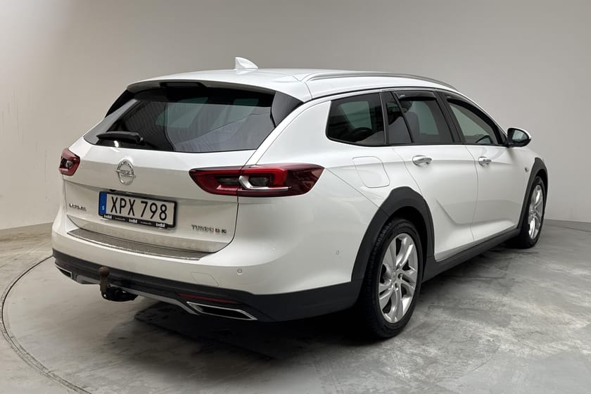 Bild 3 av Opel Insignia Country Tourer 4x4 210hk Värmare GPS Drag