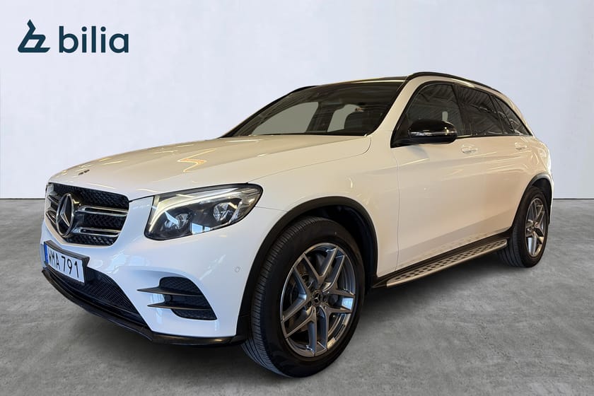 Bild 1 av Mercedes-Benz GLC 220 d 4MATIC AMG / Panorama / Dragkrok / ILS
