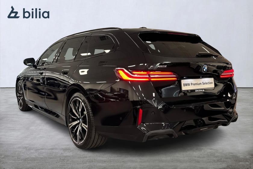 Bild 2 av BMW 530e xDrive Touring M-sport | Drag | Komfortstol m minne