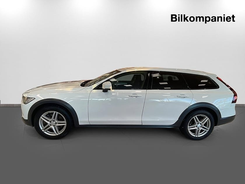 Bild 4 av Volvo V90 Cross Country B4 AWD Geartronic Momentum (Vinterhjul, Dragkrok)