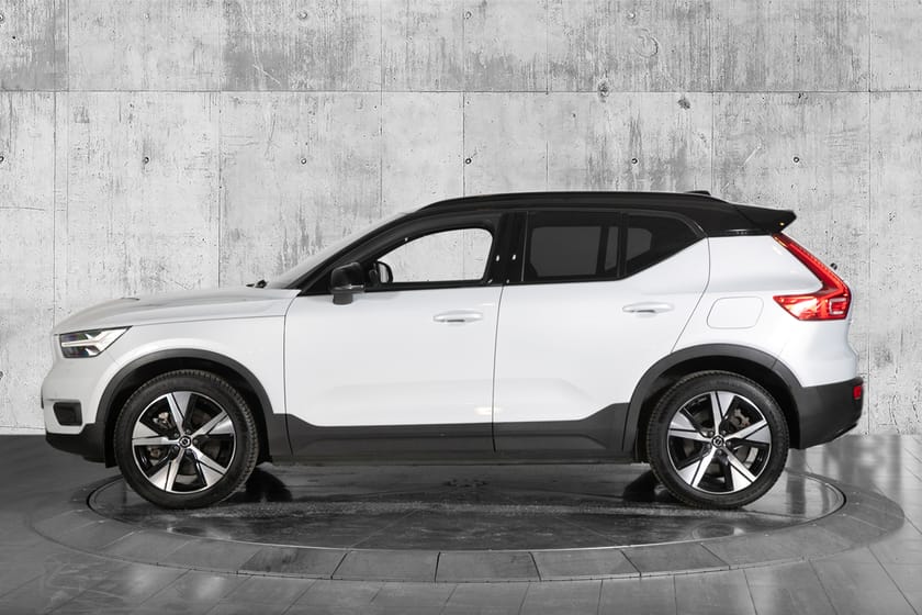 Bilde 4 av Volvo XC40 P8 AWD Recharge Twin motor –Plus - Hengerfeste