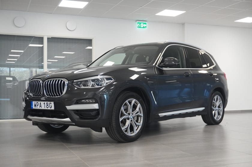 Bild 1 av BMW X3 xDrive30e xDrive 30e Fartpilot Elstolar Adaptiva LED