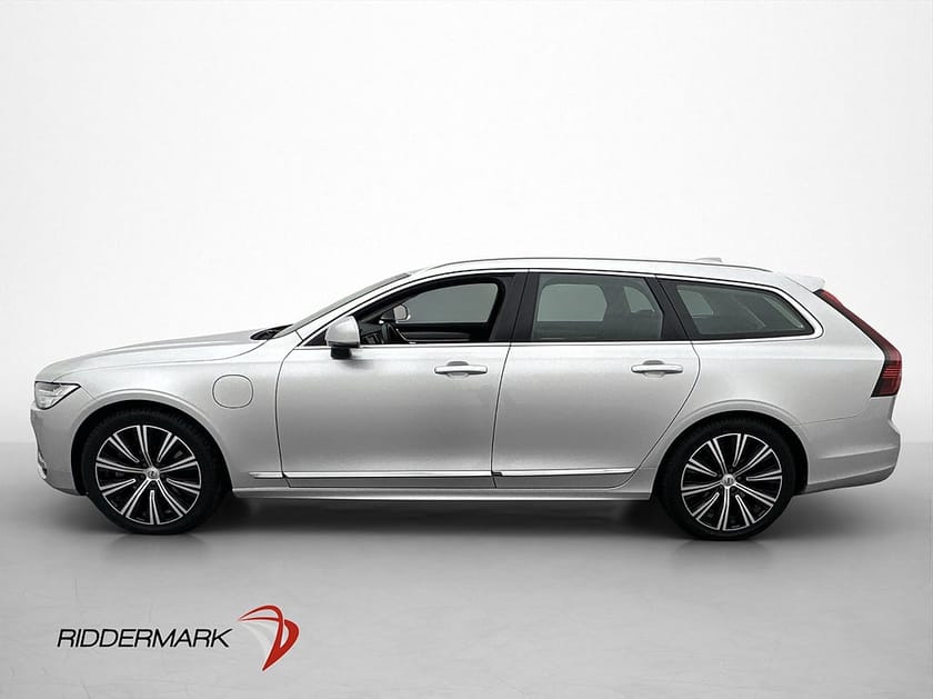 Bild 1 av Volvo V90 Recharge T6 AWD Advanced Skinn Drag Navi CarPlay