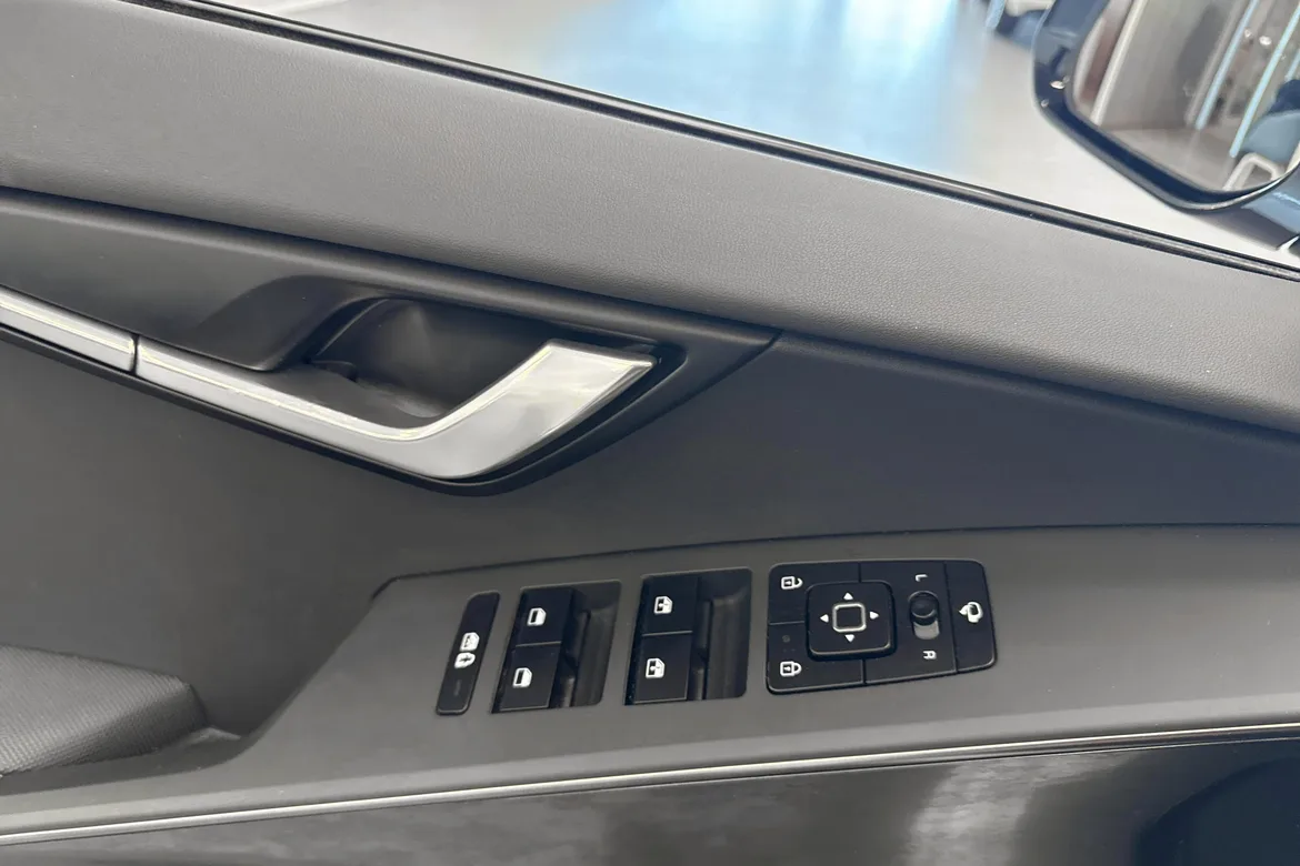 picture of a car