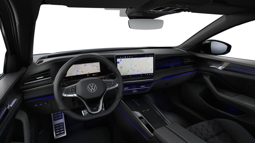 Bild 3 av Volkswagen Passat Variant eHybrid R-Line SWE Edition 272hk