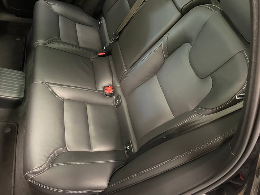 Bild 5 av Volvo XC60 T8 Plus Black Nordic Edition