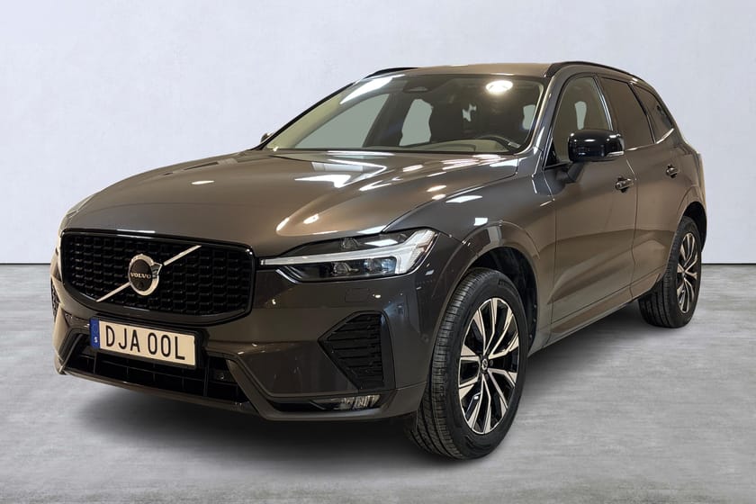 Bild 1 av Volvo XC60 B5 AWD Bensin Plus Dark
