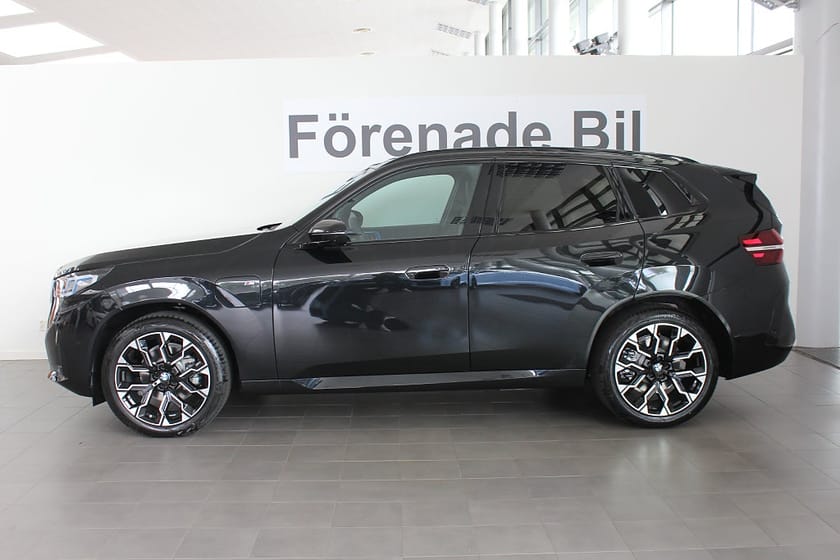 Bild 3 av BMW X3 30e xDrive 4,95 ränta M Sport H/K Drag Rattvärme