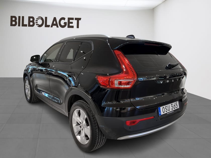 Bild 3 av Volvo XC40 D4 AWD Momentum Intro Edition (DRAG/KAMERA/NAV)