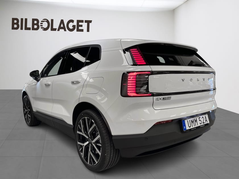 Bild 3 av Volvo EX30 Single Motor Extended Range Plus DEMOBIL