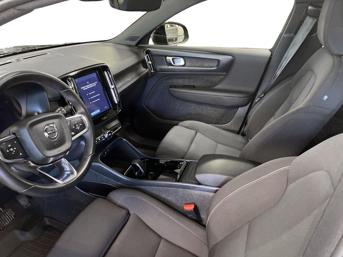 Volvo XC40 2023 - miniatyr 8