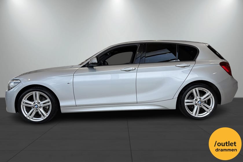 Bilde 2 av BMW 118d xDrive 5-dørs 