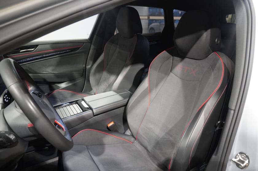 Bild 3 av Volkswagen ID.7 GTX Tourer Plus Drag Elstol HUD Blis H K 360 Leasebar 340 hk