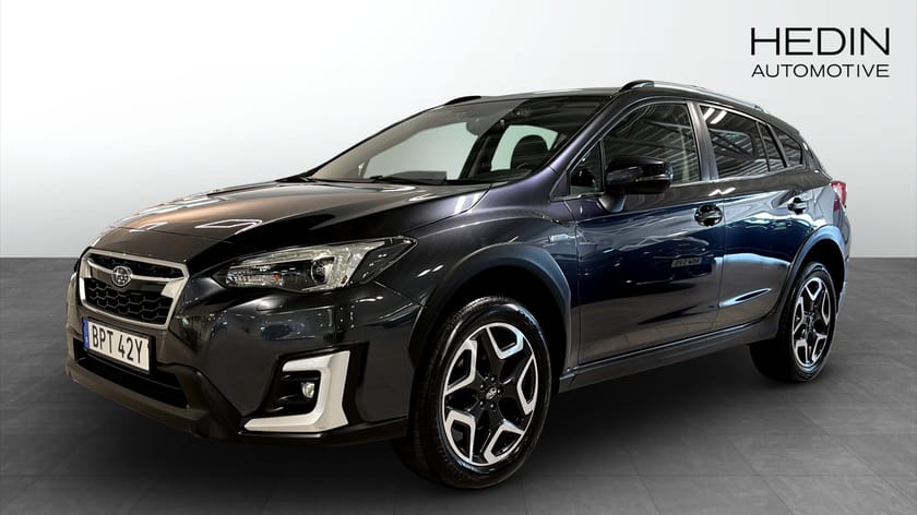 Bild 1 av Subaru XV e-Boxer SUMMIT - 150hk *Dragkrok