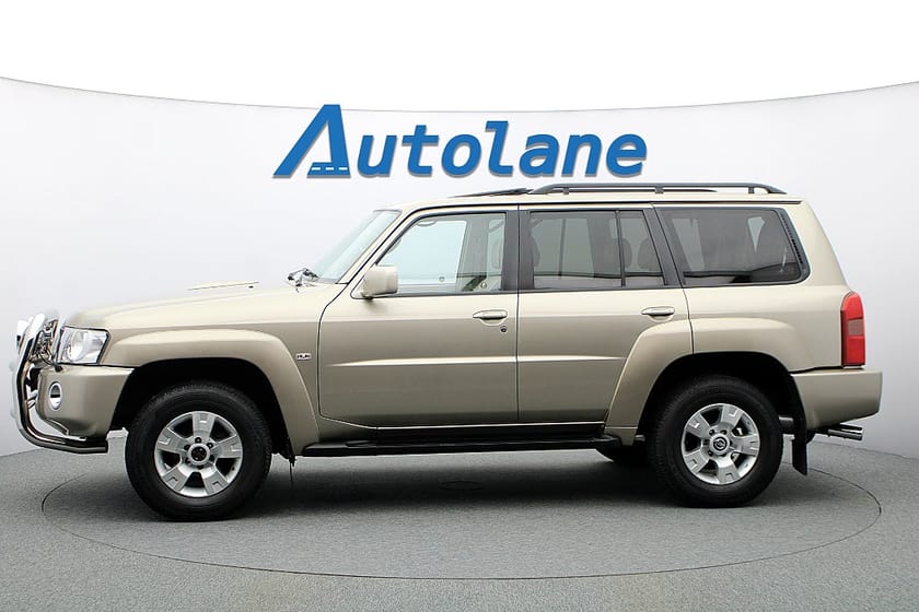 Bild 5 av Nissan Patrol  SUV 3.0 4WD, SV-Såld, 2 brukare, 7-sits, Skinn 160hk