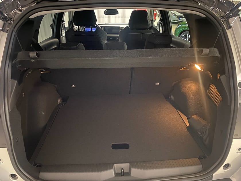 Bild 5 av Opel Frontera Hybrid 145 GS 145hk