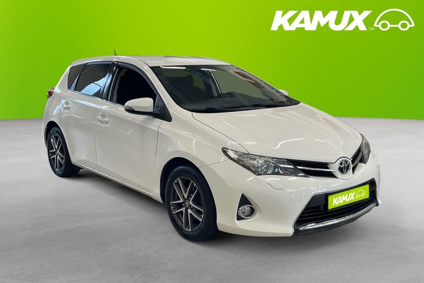 Bild 1 av Toyota Auris 1.6 Backkamera Värmare 132hk