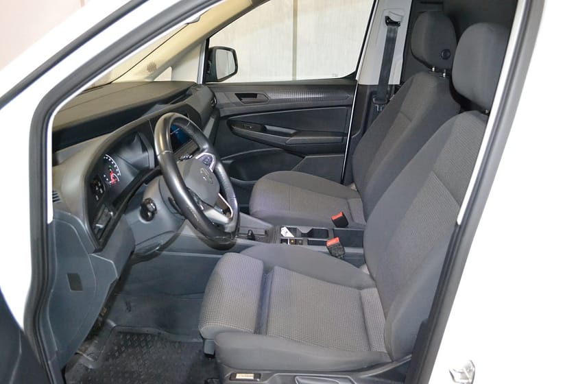 Bild 4 av Volkswagen Caddy Cargo 2.0 TDI 122hk Drag Värmare Aut Inredning Vinterhjul