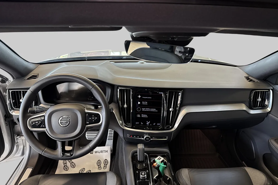 picture of a car