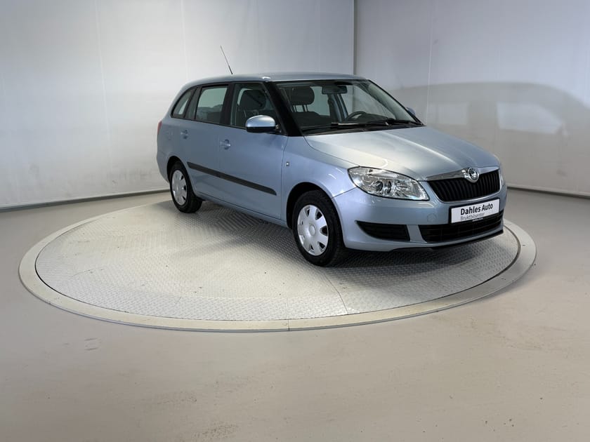 Bilde 2 av Škoda Fabia Stasjonsvogn 1,2 69hk Outlet! Cruise control/Radio/Klima/S+V