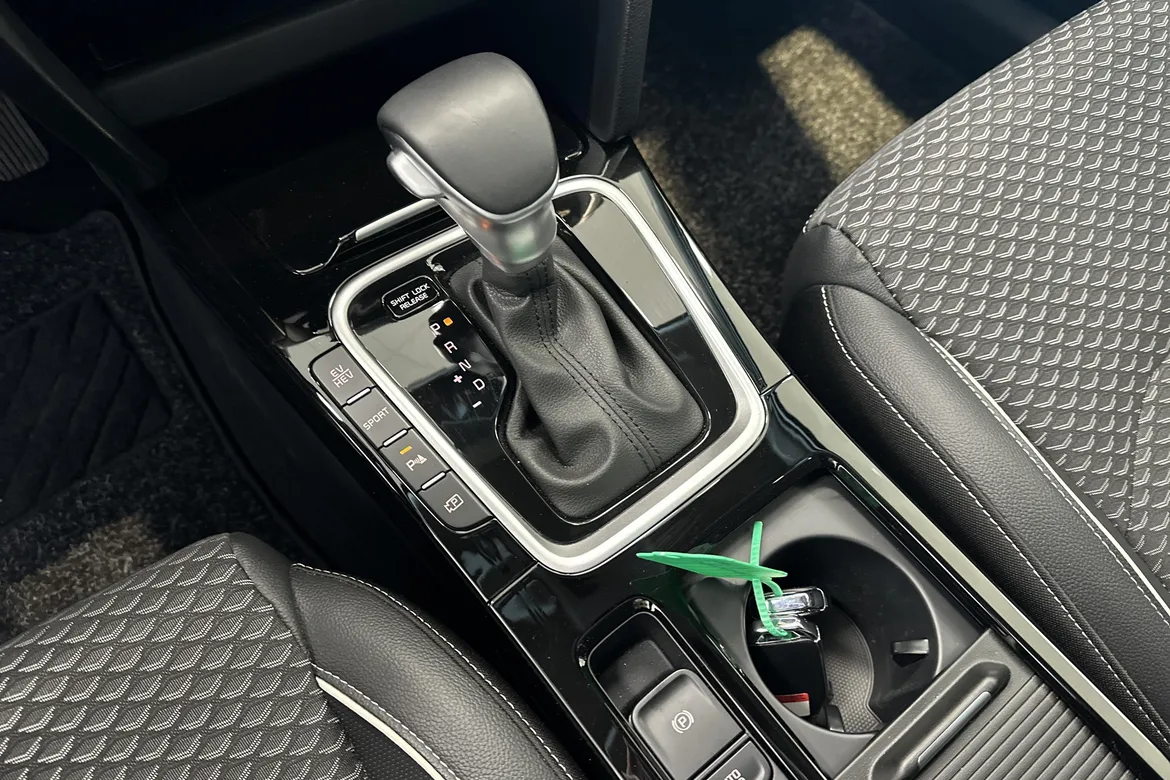 picture of a car