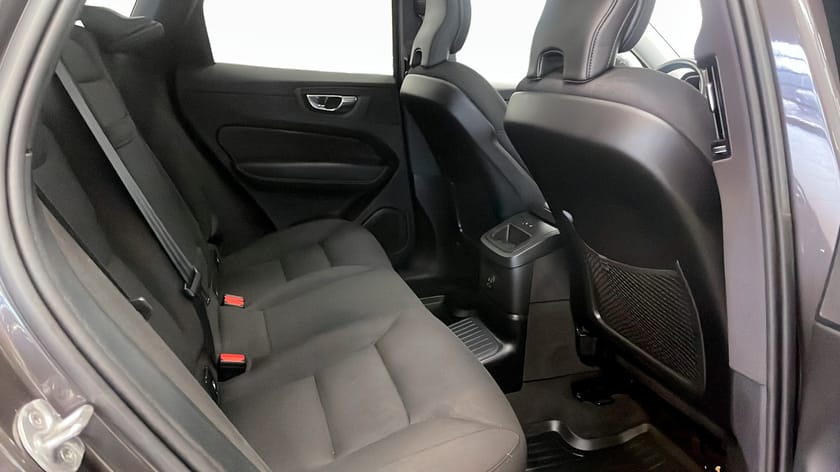 Bild 5 av Volvo XC60 Recharge T6 AWD Panorama Backkamera Rattvärme