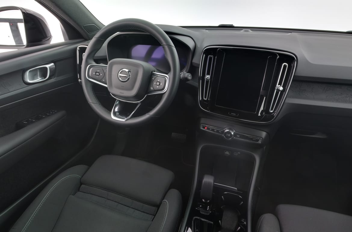 Volvo XC40 2023 - miniatyr 8