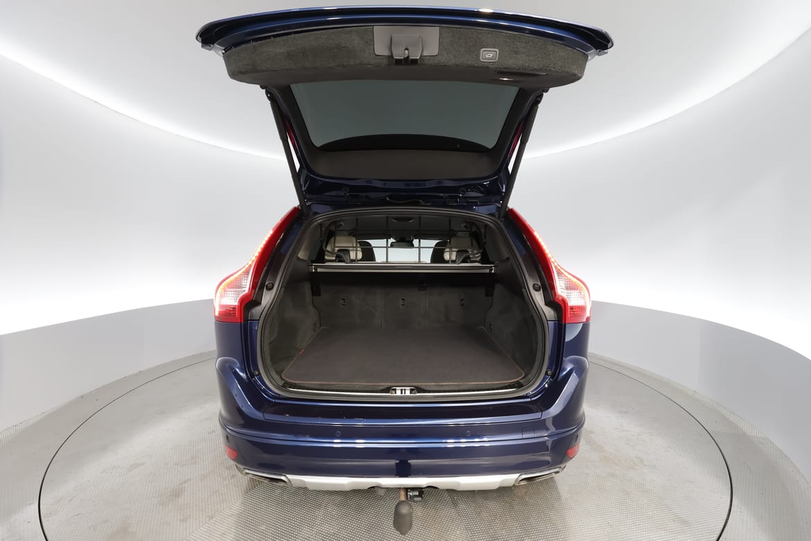 Volvo XC60 2015 - miniatyr 16