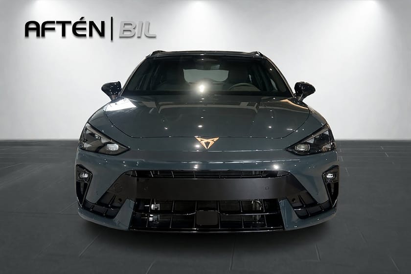 Bild 2 av CUPRA Leon Sportstourer e-Hybrid SP 1.5 Plug-in 12 mil på el |Privatleasingkampanj