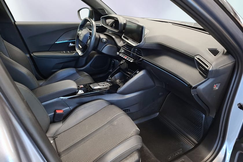 Bilde 5 av Peugeot e-2008 GT