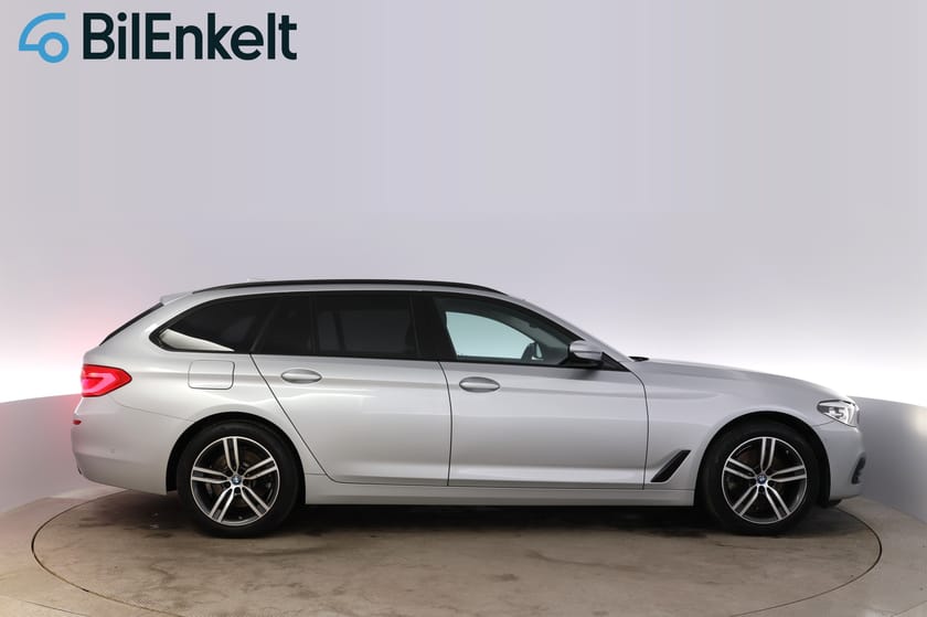 Bild 3 av BMW 520d xDrive Touring Sportline Drag Kamera D-Värme