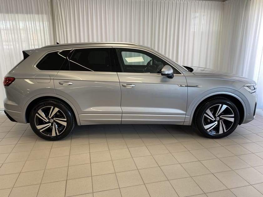 Bild 2 av Volkswagen Touareg V6 TDI 4MOTION 210 KW / 286 HK