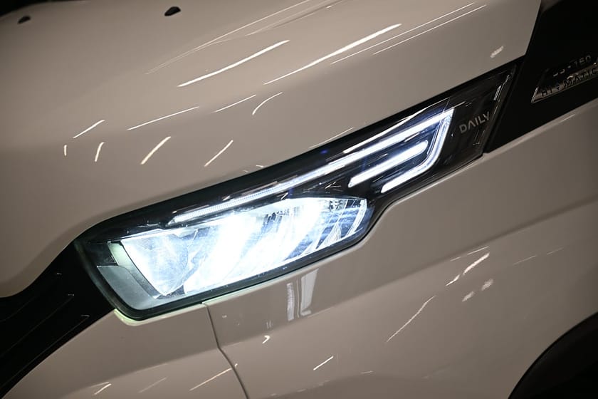 Bild 4 av Iveco Daily 35-160 Chassi Cab 156HK Automat|Volymskåp|BG-Lyft|LED|Högskåp|Leasbar