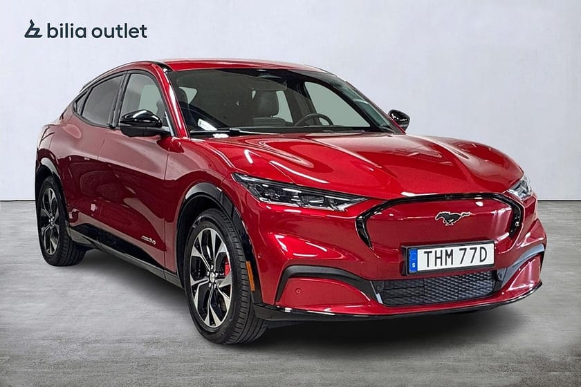 Bild 4 av Ford Mustang Mach-E Standard Range AWD 75kWh 269hk Navi Drag Backkamera