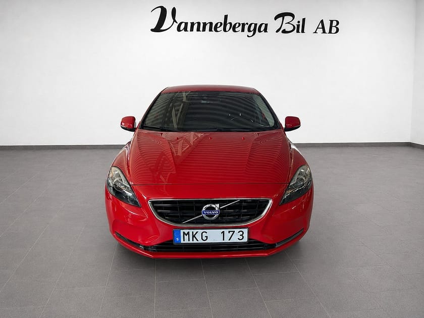 Bild 2 av Volvo V40 D3 Geartronic Momentum Euro 5