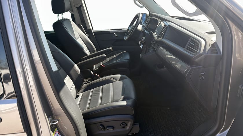 Bild 3 av Volkswagen Multivan Hightline 2,0L 204HK 4 Motion 7-sits