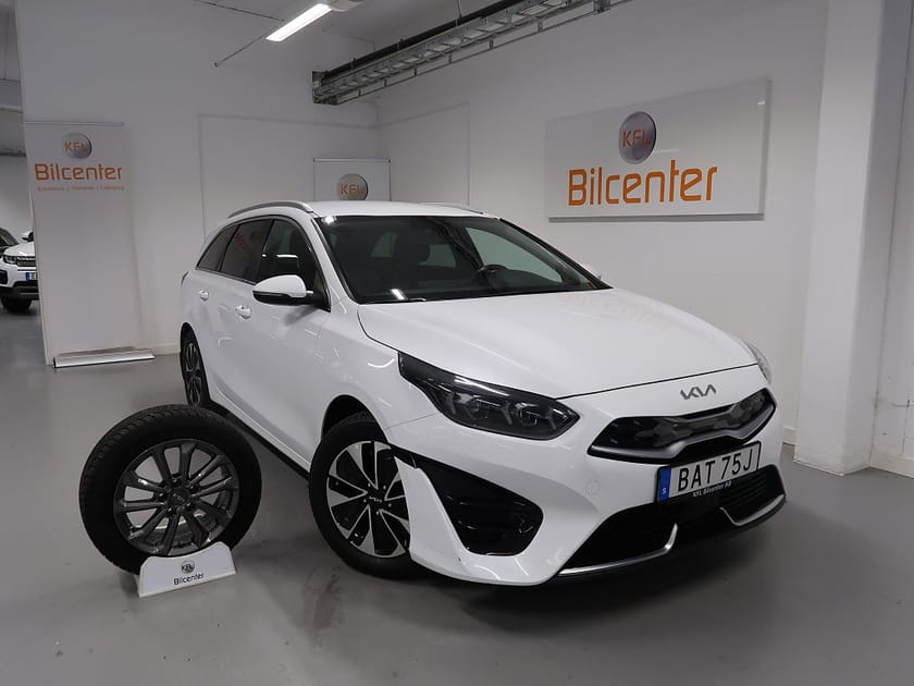Bild 1 av Kia Ceed Sportswagon Plug-in Hybrid SW Advance V-Däck ingår Drag-Kamera-Navi