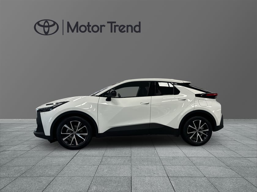 Bild 4 av Toyota C-HR Hybrid 1,8 STYLE TEKNIKPAKET | PARKERINGSENSORER | GPS | MOMS* |