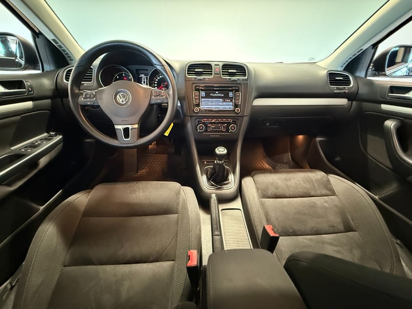 Bilde 5 av Volkswagen Golf Stasjonsvogn Outlet! Cruise/webasto/P-Sensor/