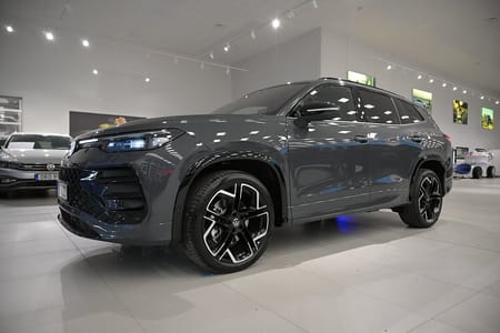 Volkswagen Tayron 7-seater R-Line Edition Black Style, Drag, Värmare