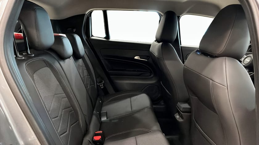 Bild 5 av Jeep Avenger e-Hybrid ALTITUDE MHEV  FWD PL FRÅN 3695kr/mån