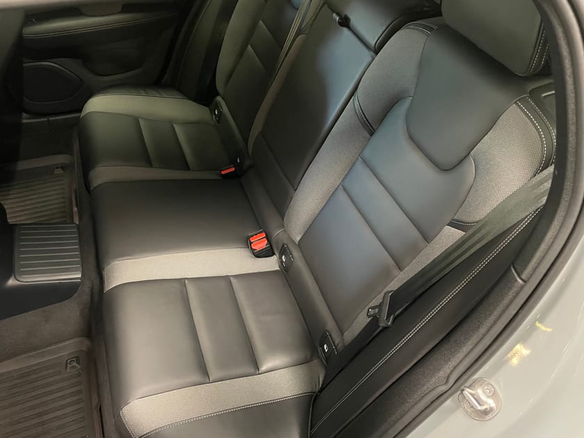 Bild 5 av Volvo V60 T6 Plus Dark Edition