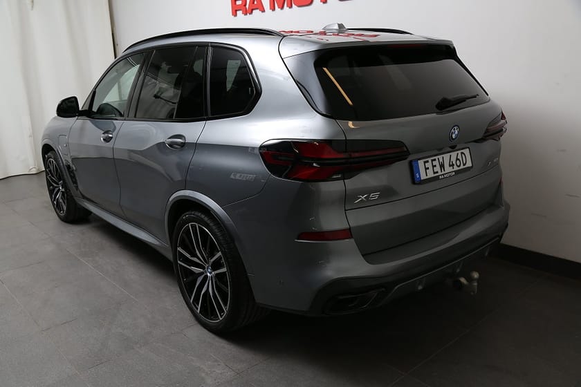 Bild 4 av BMW X5 xDrive50e M Sport Pro l Pano l H&K l Drag l Comfort pk
