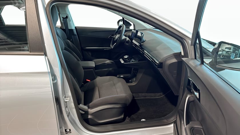 Bild 3 av MG 4 Electric Standard Range 49KWH
